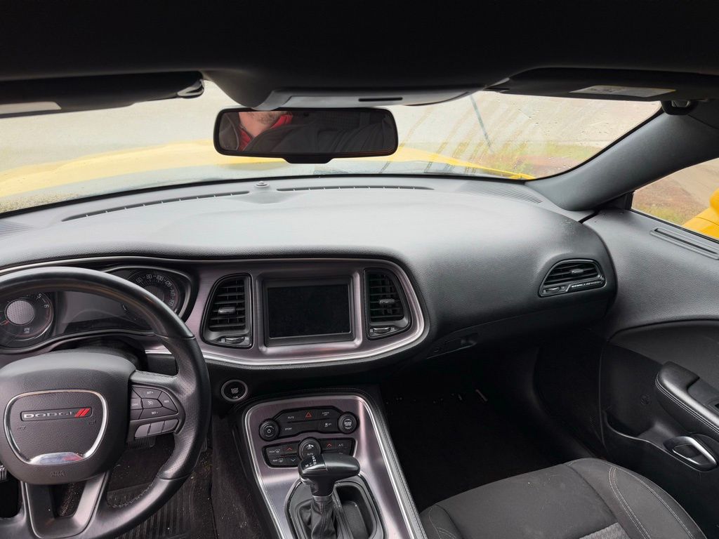 2018 Dodge Challenger SXT photo 4