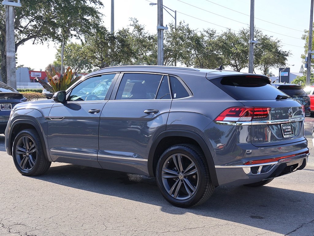 2021 Volkswagen Atlas Cross Sport V6 SE Technology R-Line photo 4