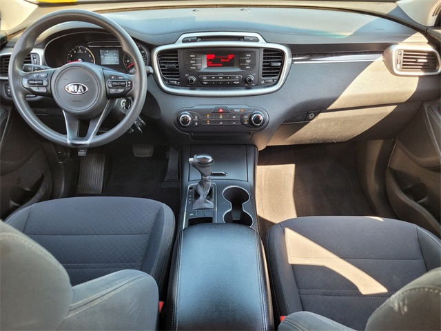 2016 Kia Sorento L photo 12