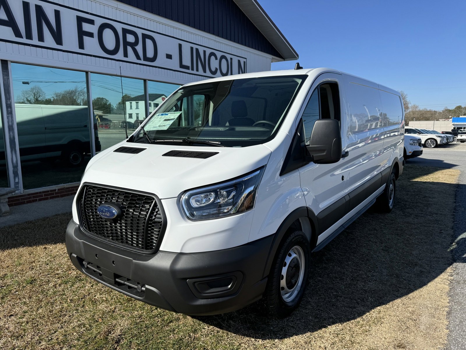 2024 Ford Transit Cargo Van photo 5