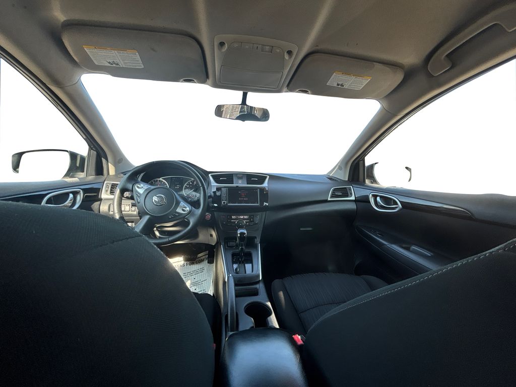 2019 Nissan Sentra SV photo 12
