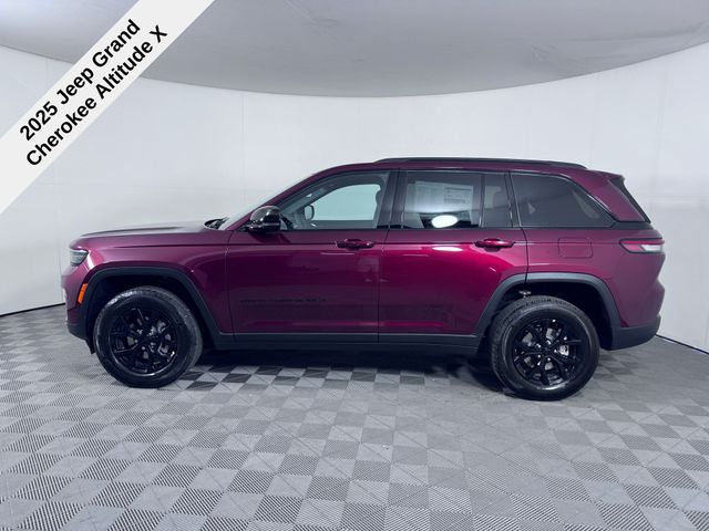 2025 Jeep Grand Cherokee Altitude X photo 3