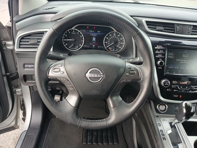 2023 Nissan Murano SV photo 14