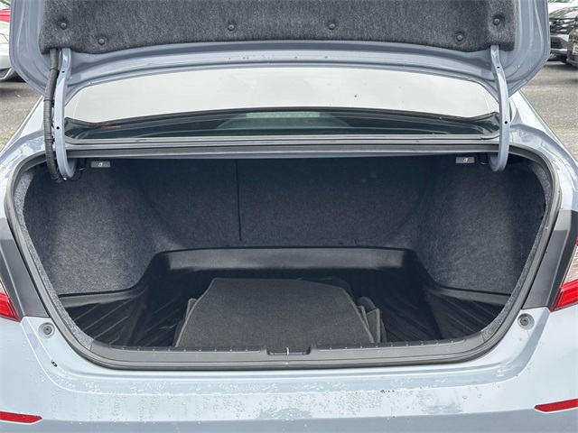 2022 Honda Accord Hybrid Sport photo 6