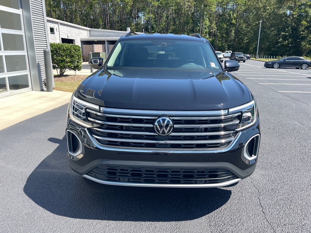 2026 Volkswagen Atlas SE Technology photo 2