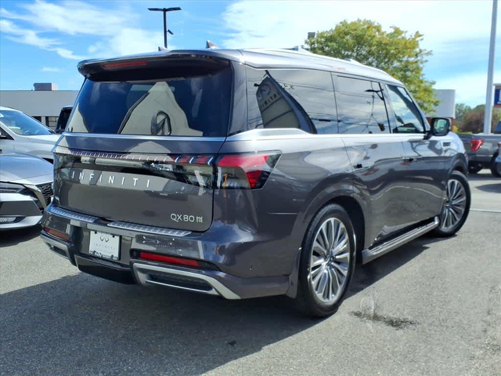 2025 Infiniti QX80 Luxe photo 4