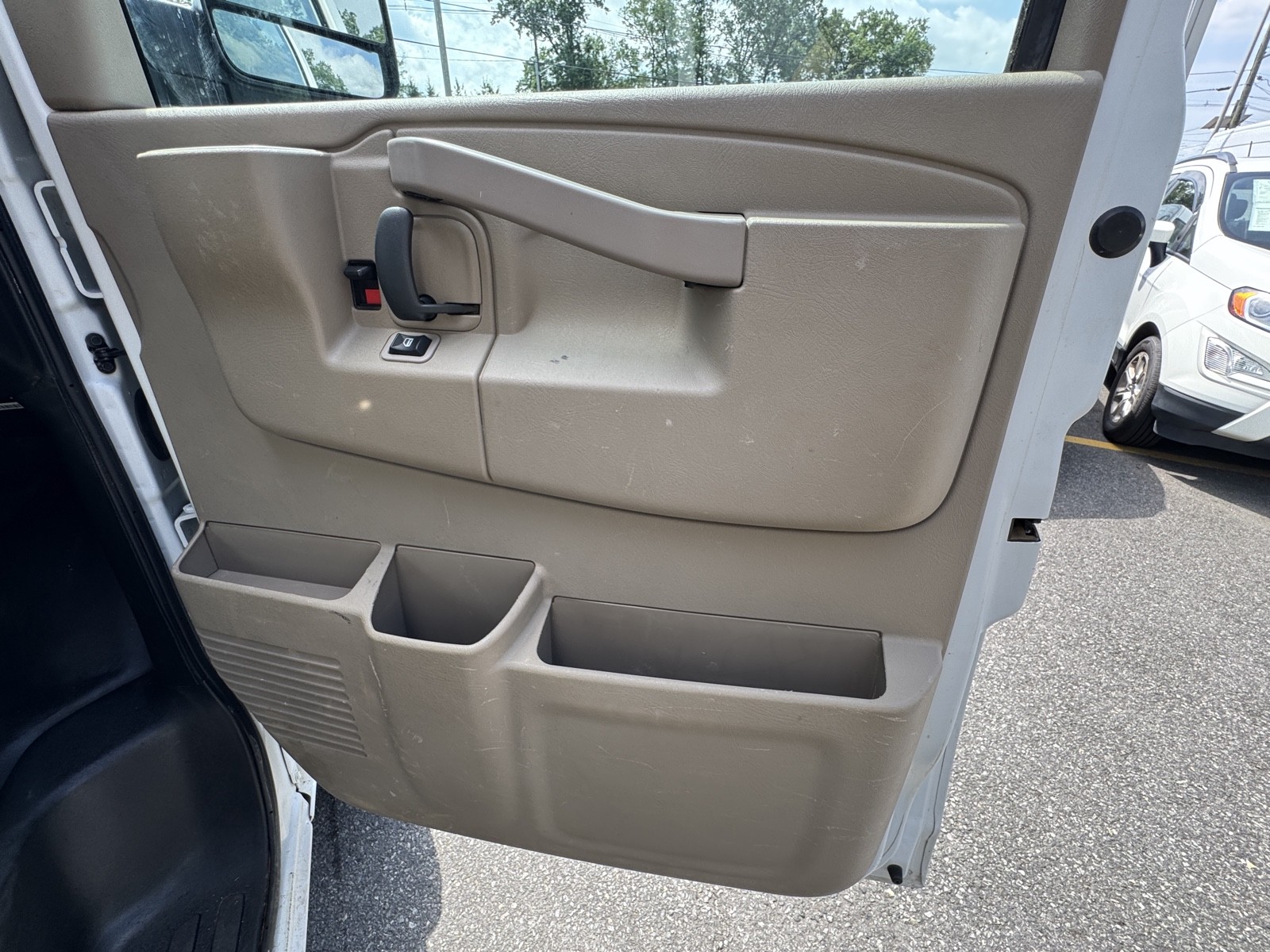 2021 Chevrolet Express Cargo Work Van 2500 photo 30