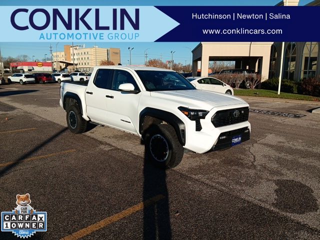 2024 Toyota Tacoma's photo