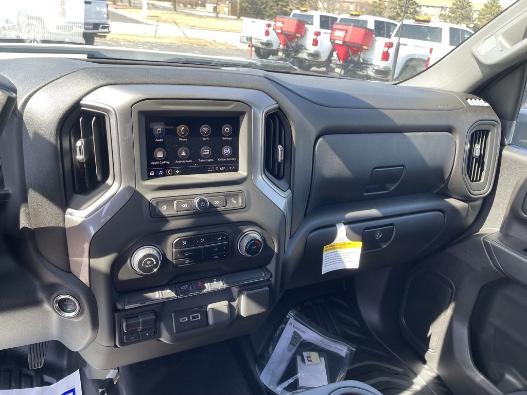 2025 Chevrolet Silverado 2500HD photo 7