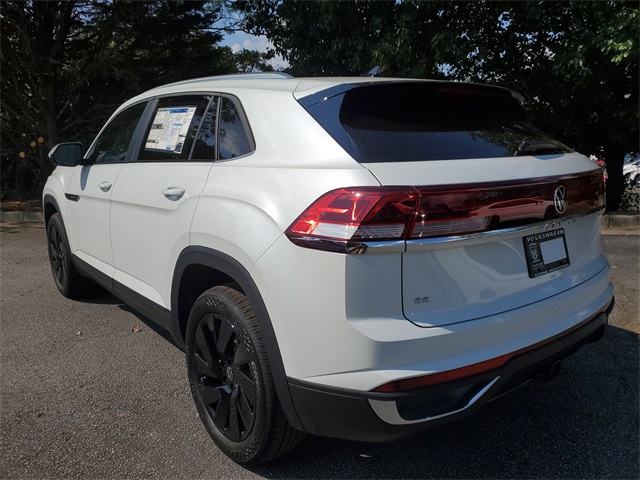 2026 Volkswagen Atlas Cross Sport SE Technology photo 4
