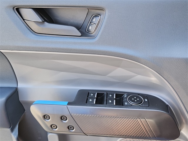 2025 Ford Maverick photo 27