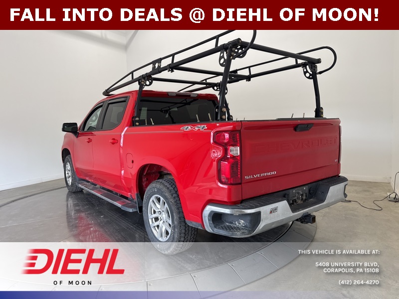 2021 Chevrolet Silverado 1500 LT photo 3