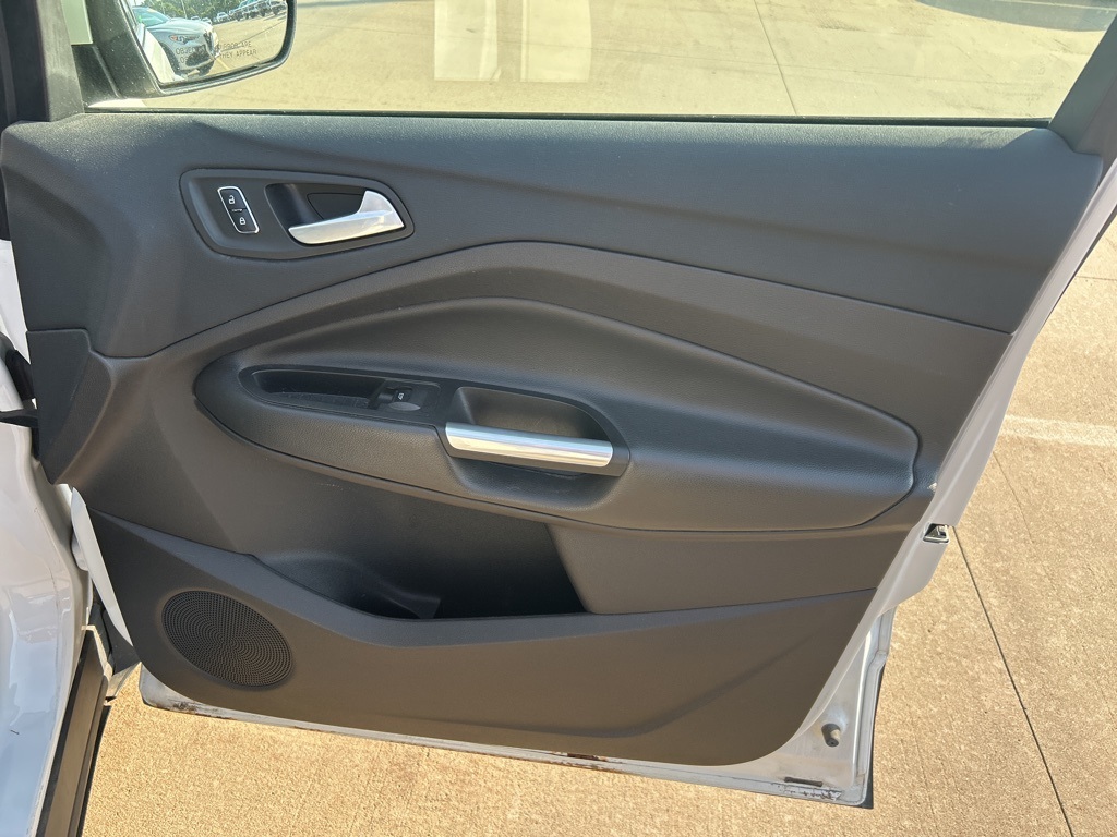 2016 Ford Escape SE photo 28