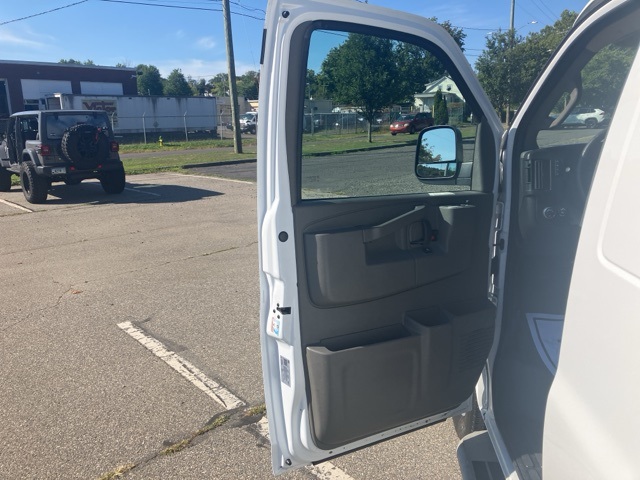 2023 Chevrolet Express 2500 Work Van photo 15
