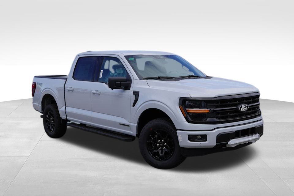 2025 Ford F-150 XLT's photo