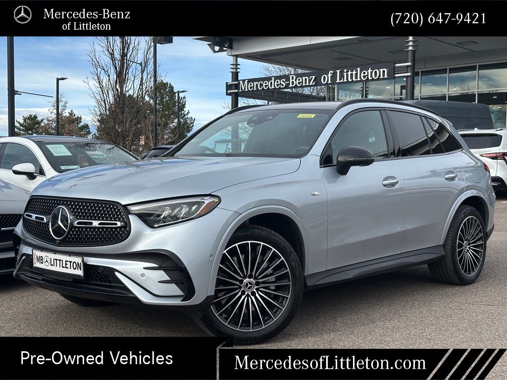 2025 Mercedes-Benz GLC Base's photo