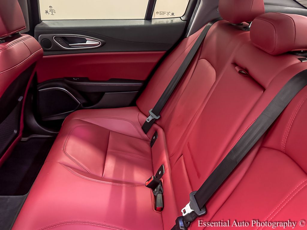 2021 ALFA ROMEO GIULIA (952) - Image 12