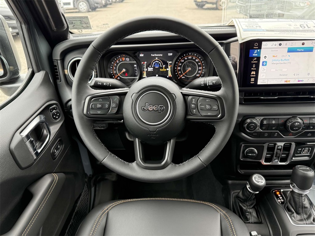 2025 Jeep Gladiator Sport photo 16