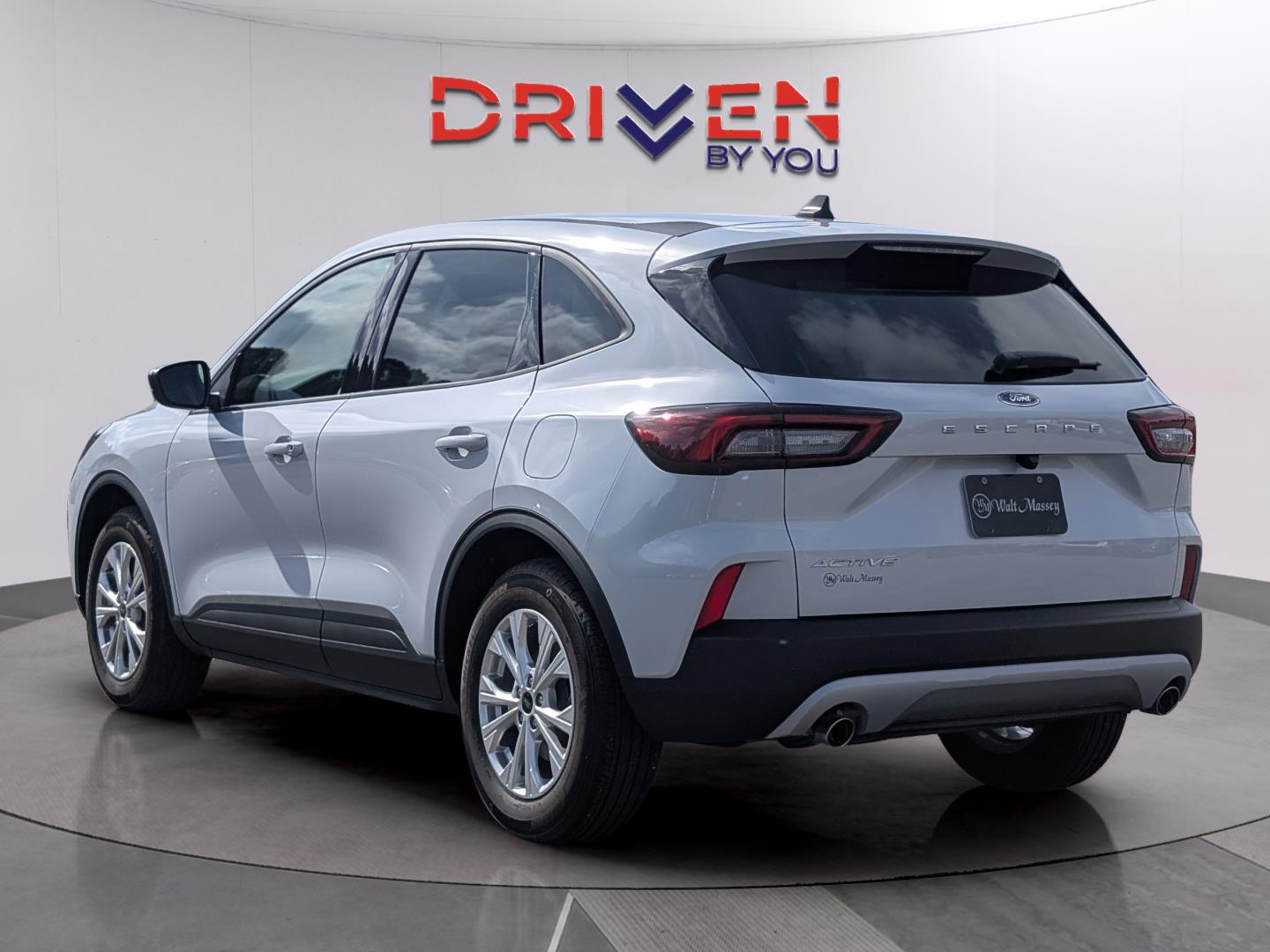 2025 Ford Escape Active photo 2