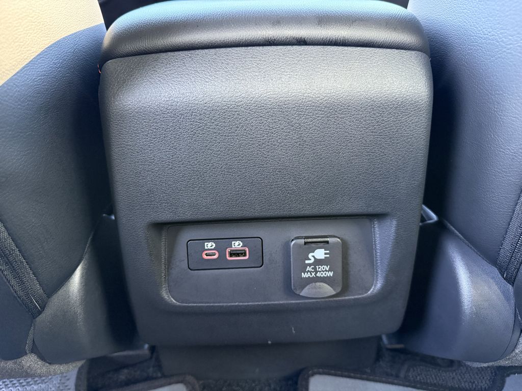 2025 Nissan Frontier PRO-4X photo 3