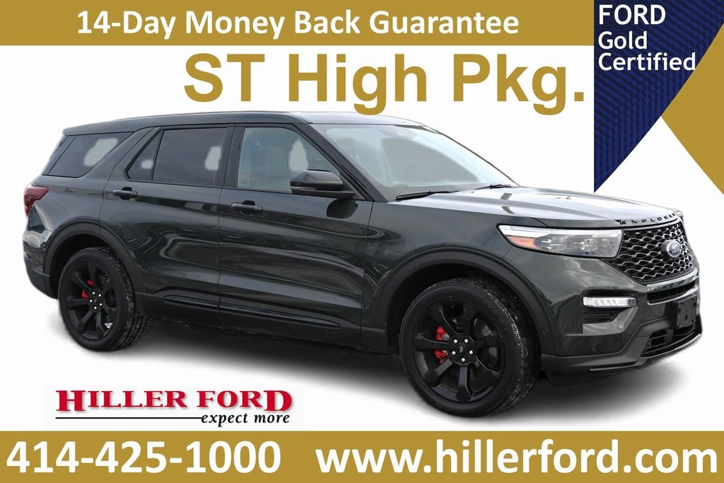 2022 Ford Explorer ST's photo