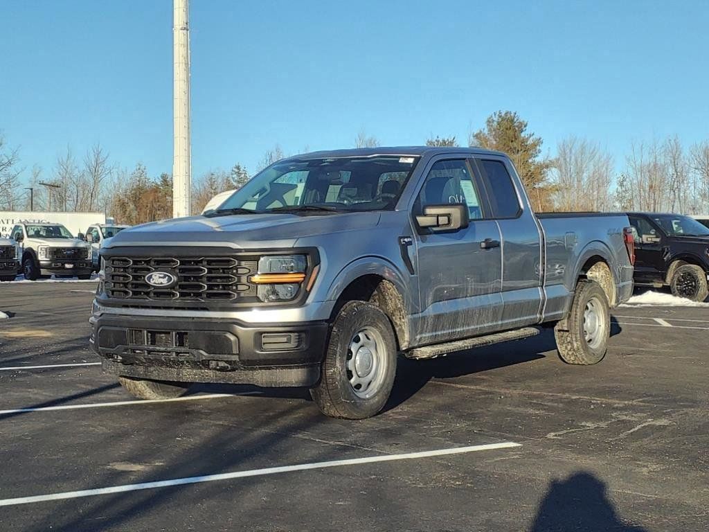 2025 Ford F-150 XL photo 2