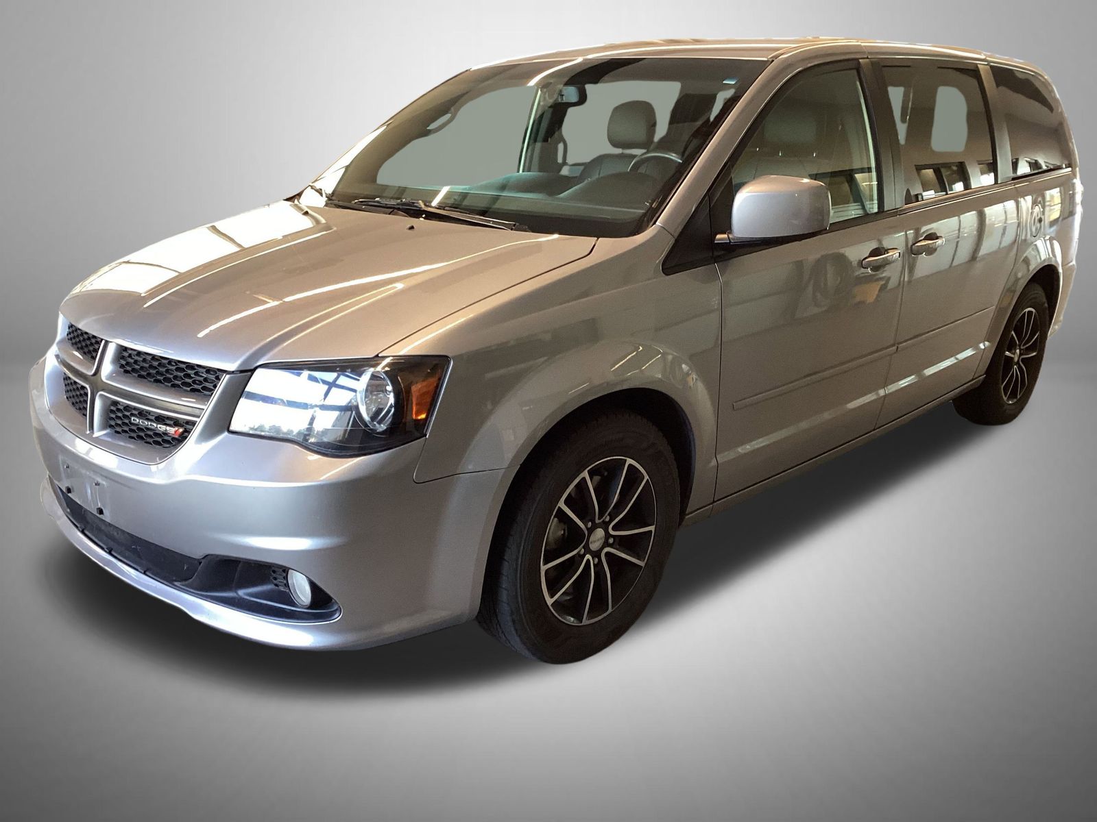 2017 Dodge Grand Caravan GT's photo