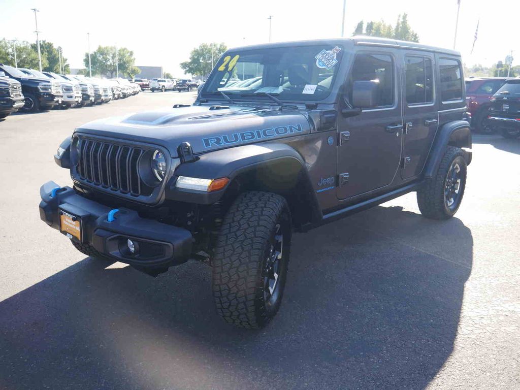 2024 Jeep Wrangler Rubicon 4xe photo 3