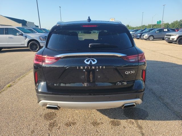 2024 Infiniti QX50 Luxe photo 21
