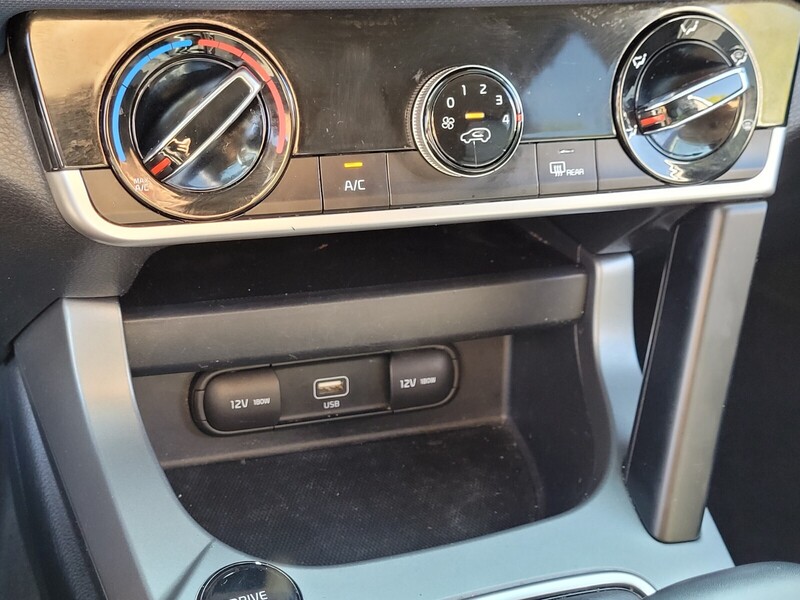 2021 Kia Seltos S photo 15