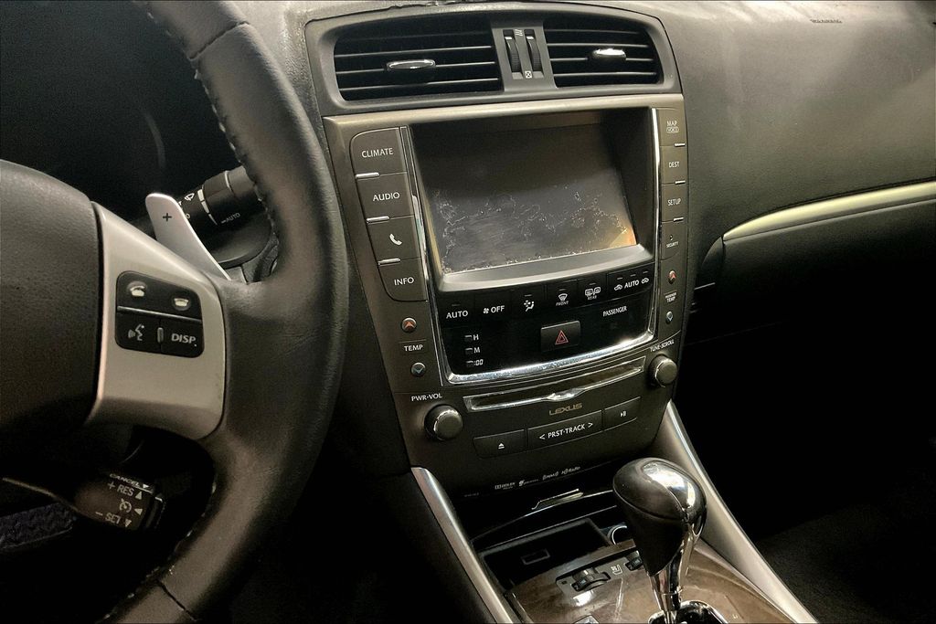 2014 Lexus IS 350C photo 5