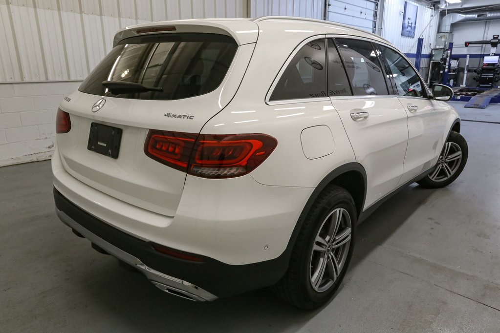 2021 Mercedes Benz GLC 300 4MATIC photo 4