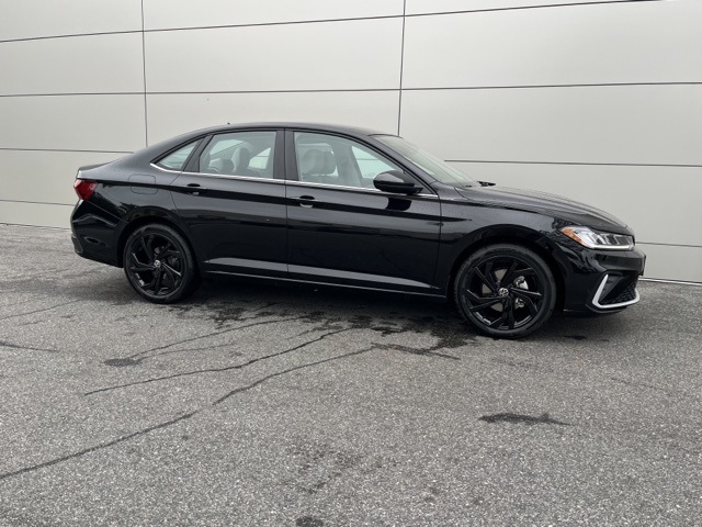 2026 Volkswagen Jetta SE photo 22