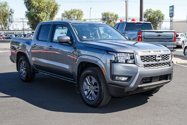 2026 Nissan Frontier SV's photo