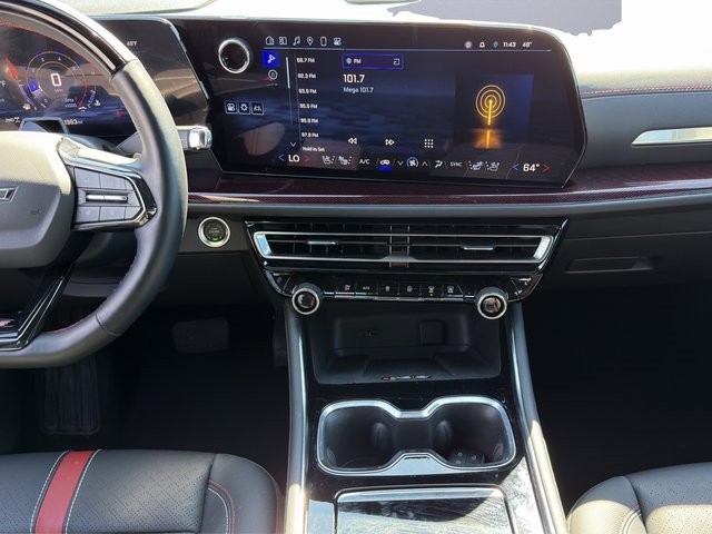 2024 Chevrolet Traverse RS photo 16