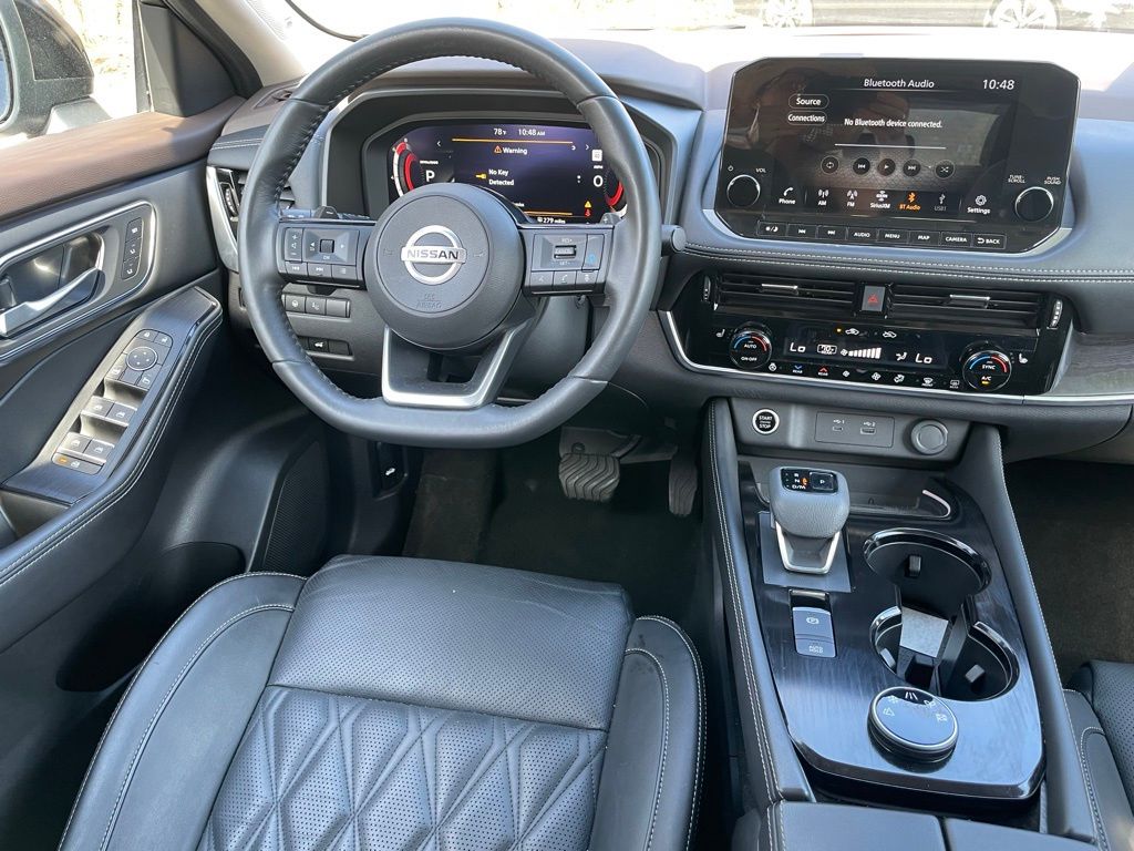 2023 Nissan Rogue Platinum photo 7