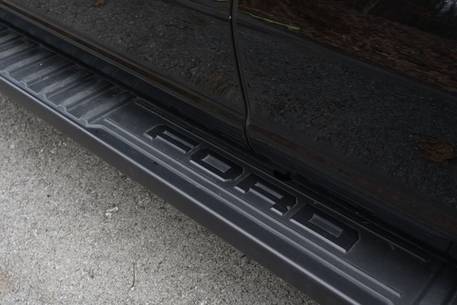 2025 Ford F-150 XLT photo 3