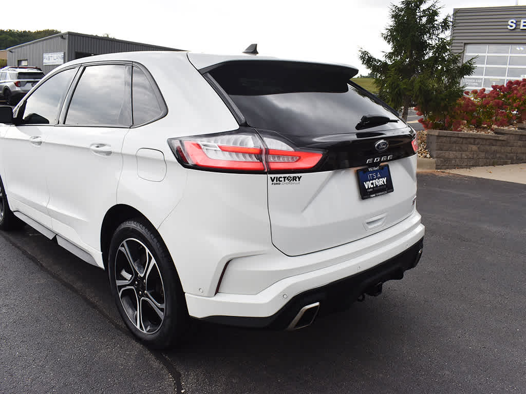 2022 Ford Edge ST photo 27
