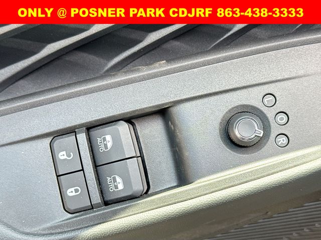 2025 Dodge Charger R/T photo 16