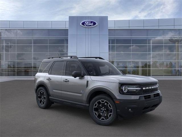 2025 Ford Bronco Sport Outer Banks photo 5