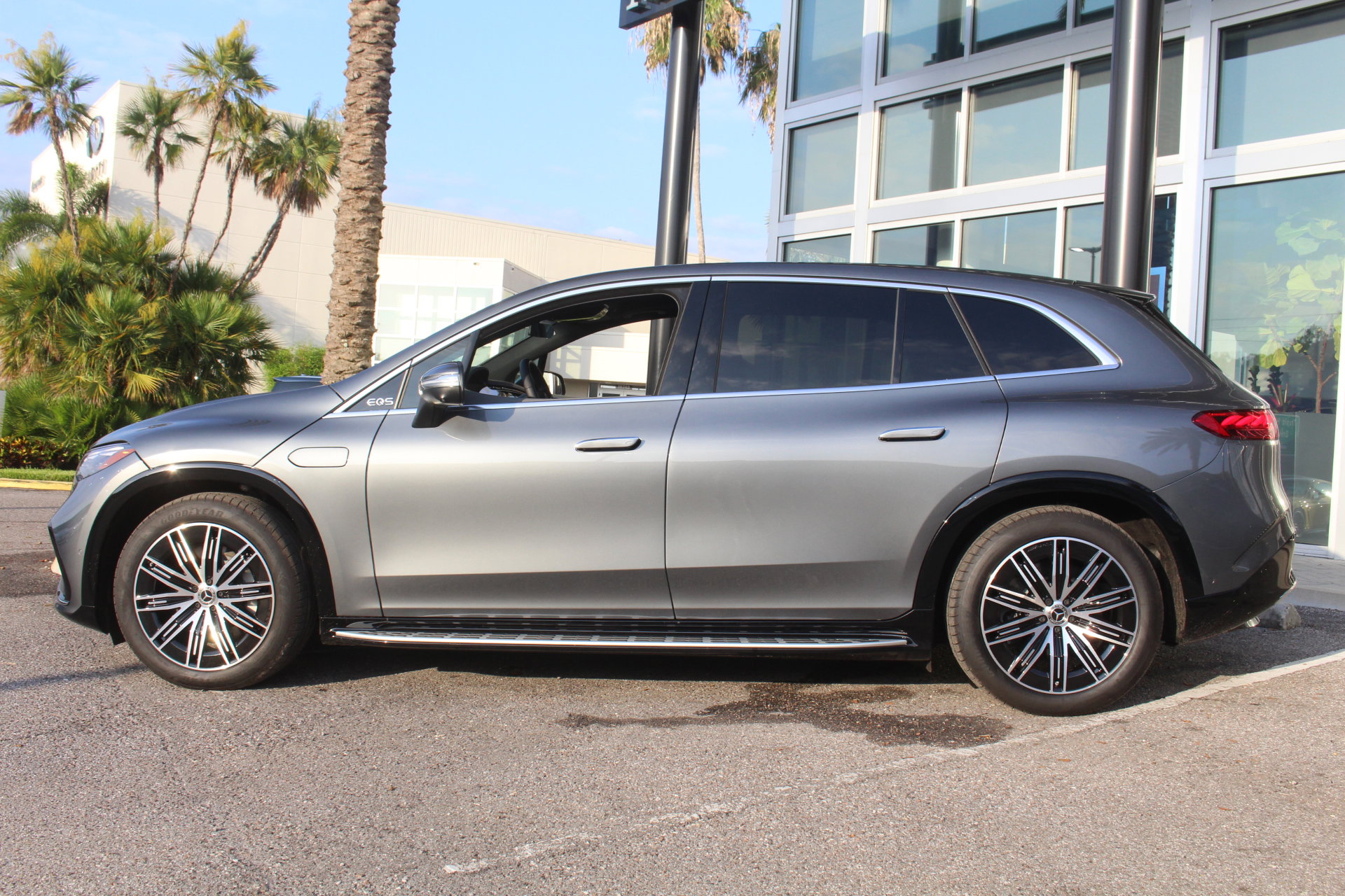 New 2025 Mercedes-Benz EQS EQS 580 SUV in Clearwater #J037986