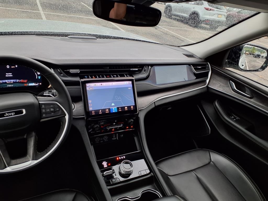 2023 Jeep Cherokee 4xe photo 7