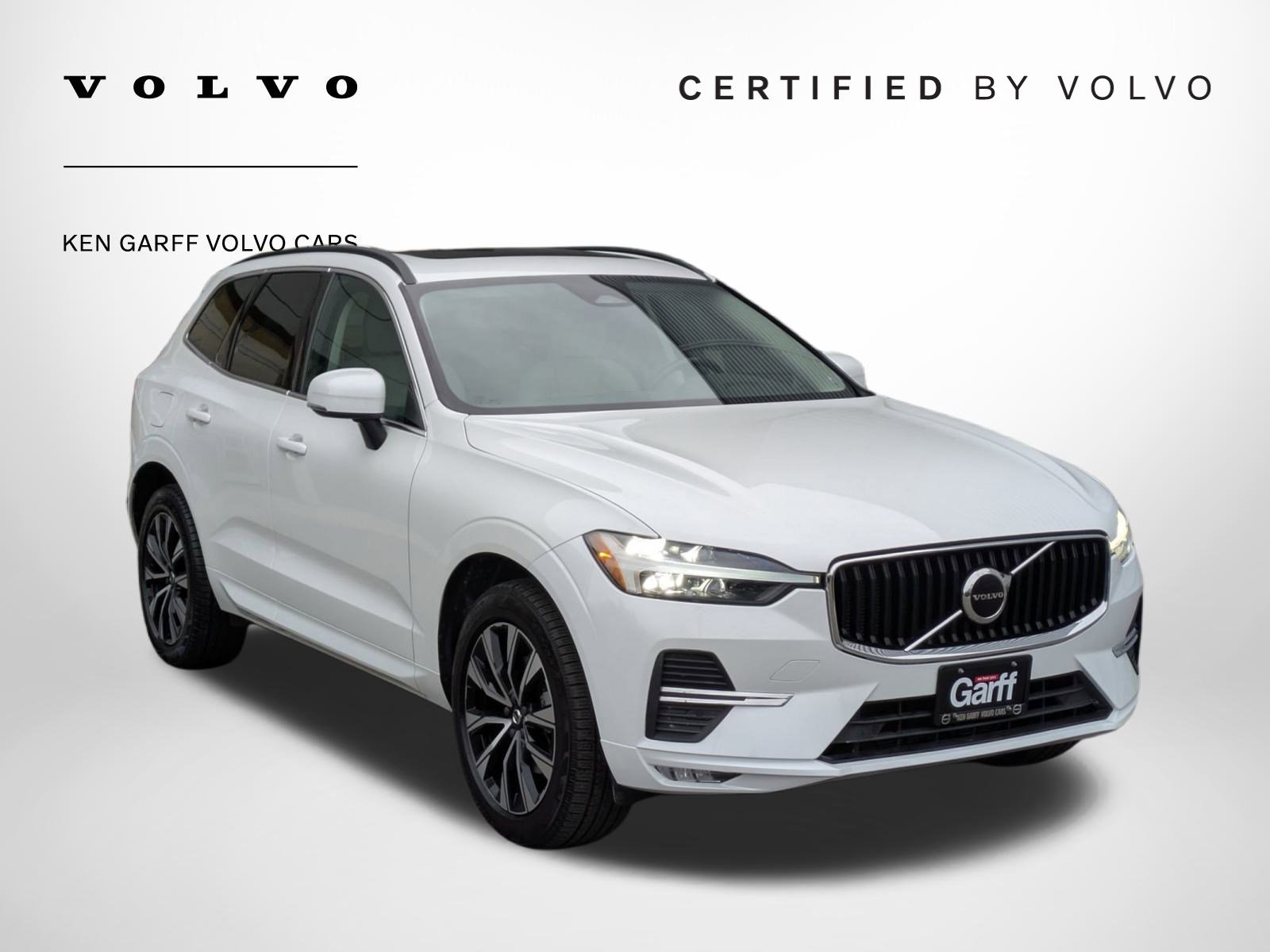 2023 Volvo XC60 Core's photo