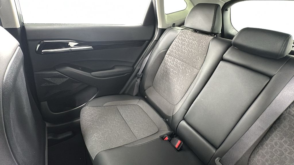 2026 Kia Seltos S photo 12