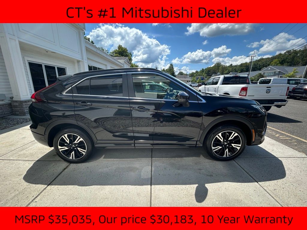 2025 Mitsubishi Eclipse Cross SEL photo 3