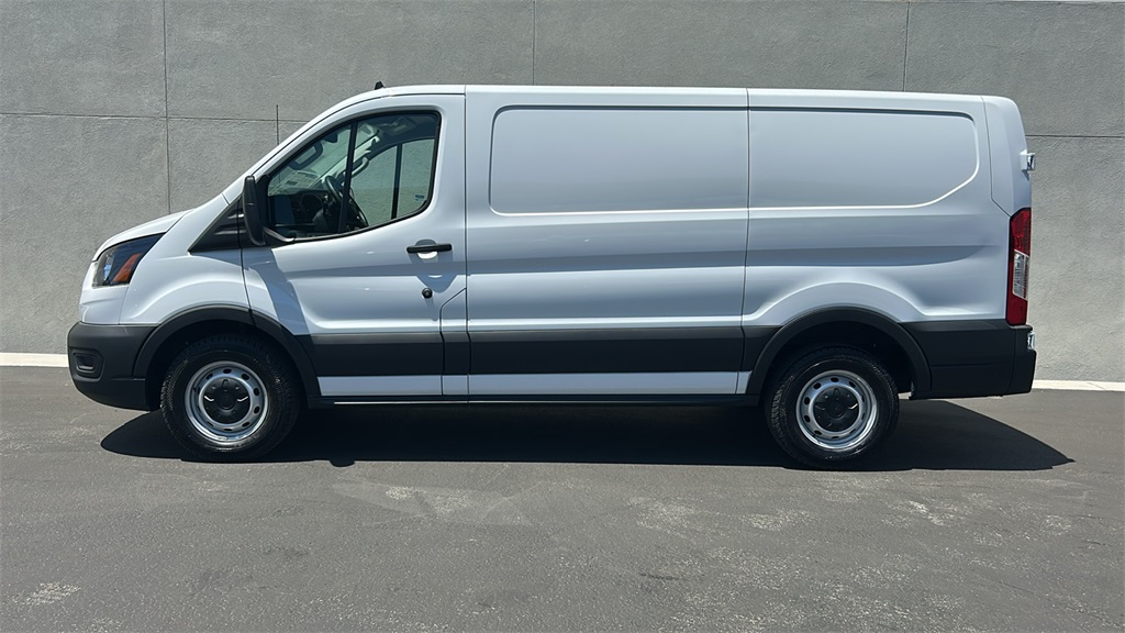 2024 Ford Transit Cargo Van photo 3