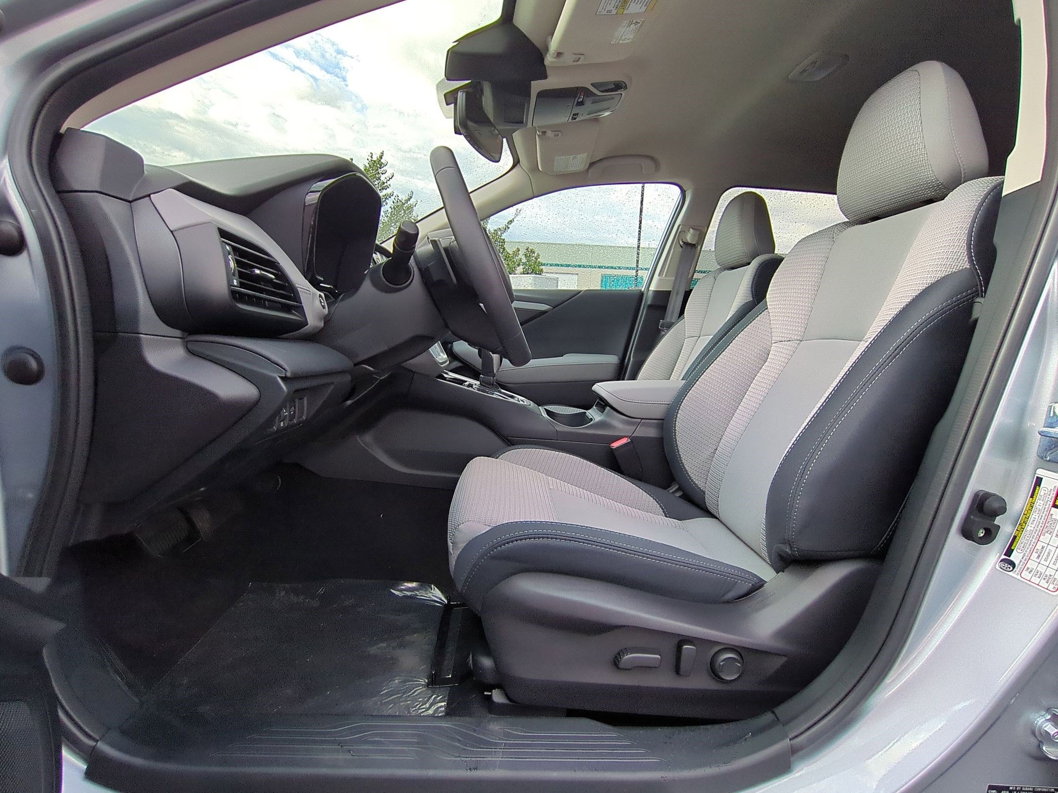 2025 Subaru Outback Premium photo 13