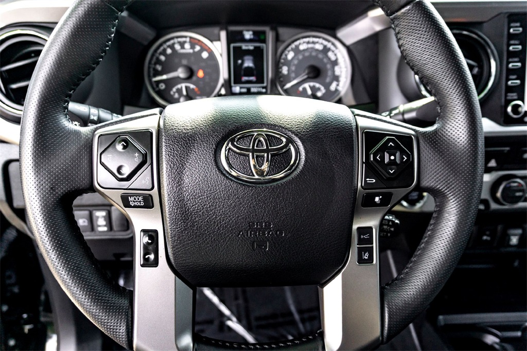2023 Toyota Tacoma Limited photo 17