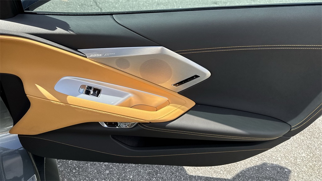2023 Chevrolet Corvette Stingray 2LT photo 39
