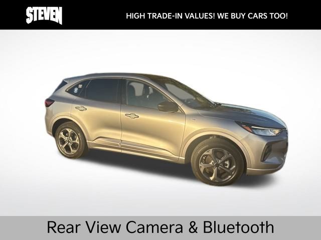 2024 Ford Escape ST-Line's photo